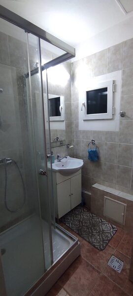 Universitate, centru, Magheru, Regina Maria